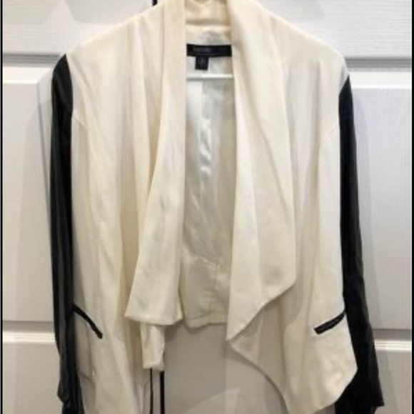 Kenzie white jacket with leather sleeves - Picture 2 of 2